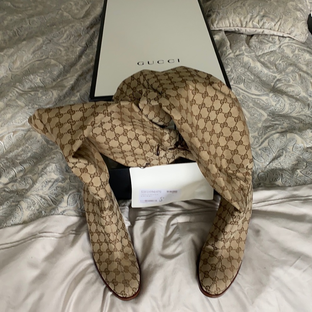 Gucci boots never worn.